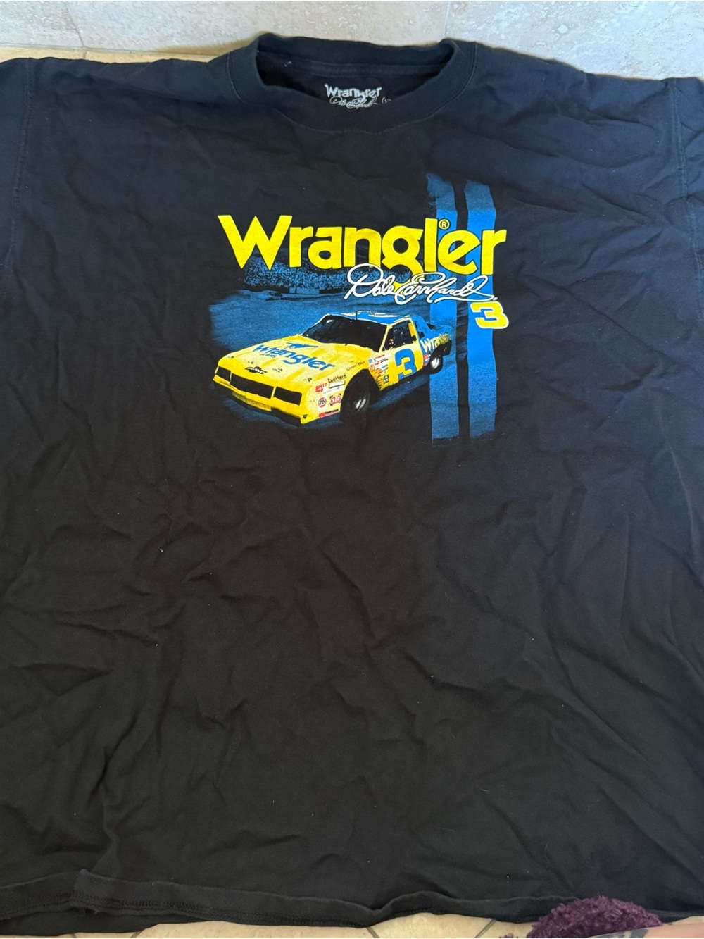 Wrangler Vintage Black Graphic Racing Tee with Yellow & Blue Print Men’s XL